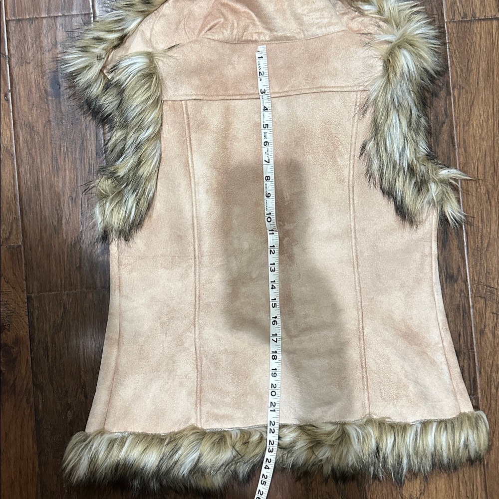 Faux Fur Trimmed Tan Vest - Picture 16 of 16